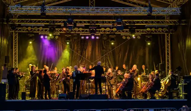 NNO op het Marktplein Stichting Het Winschoter Stadsjournaal