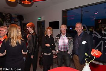 Lia en Max de Vree met Robert aan de praat Stichting Het Winschoter Stadsjournaal